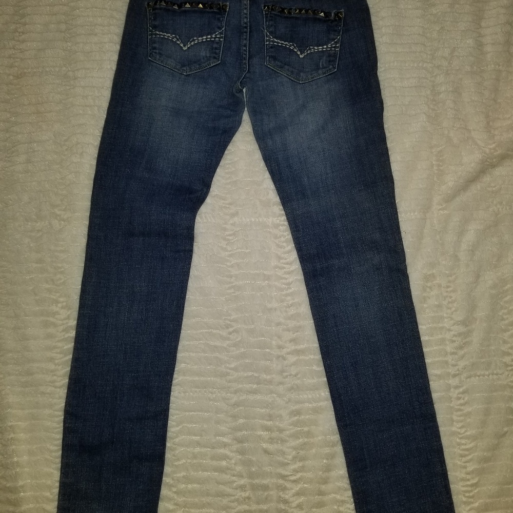 Jean's - Picture 3 of 4